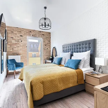 Apartment Art Parking By Impero Poznan