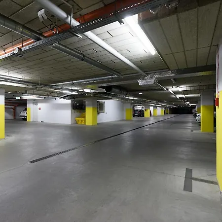 Art Parking By Impero Apartment *